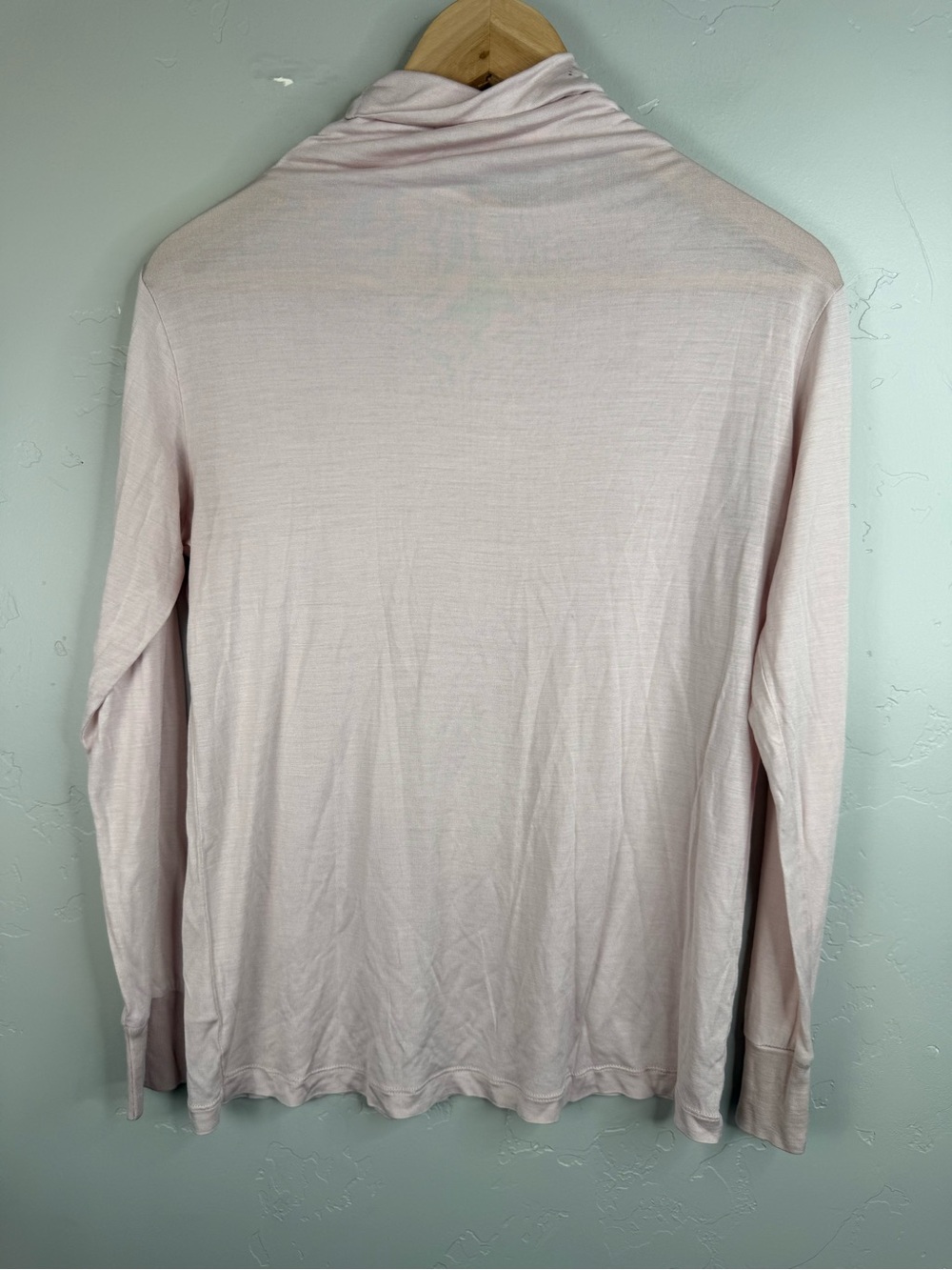 Winter Silks Women's Turtleneck Top Long Sleeves Pullover Light Pink Medium - Picture 3 of 9